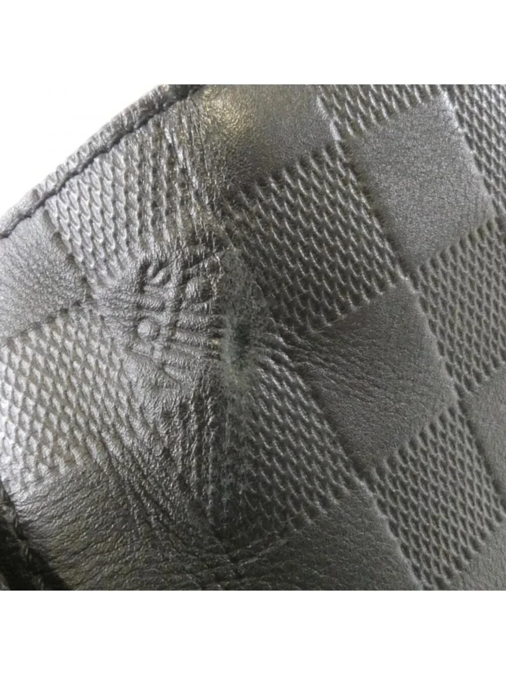 Louis Vuitton Damier Infini Discovery Messenger PM Shoulder